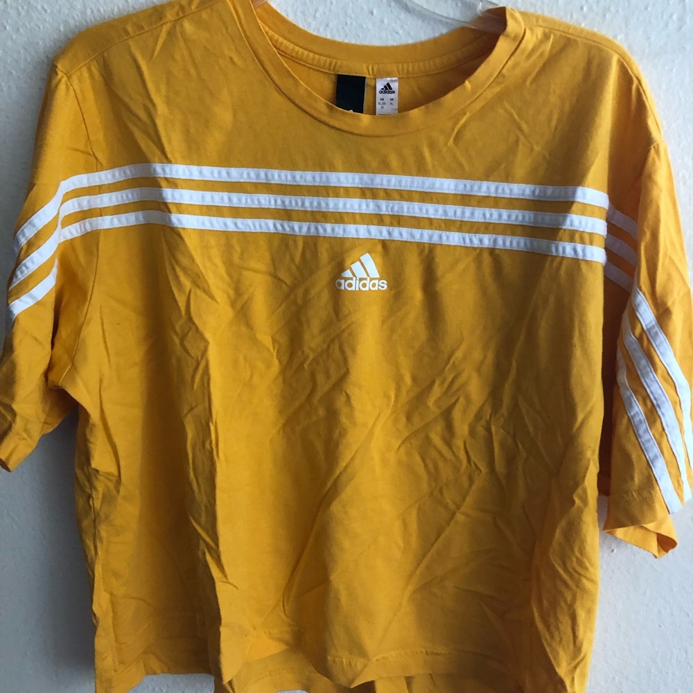 4/$15 ADIDAS Shirt XL